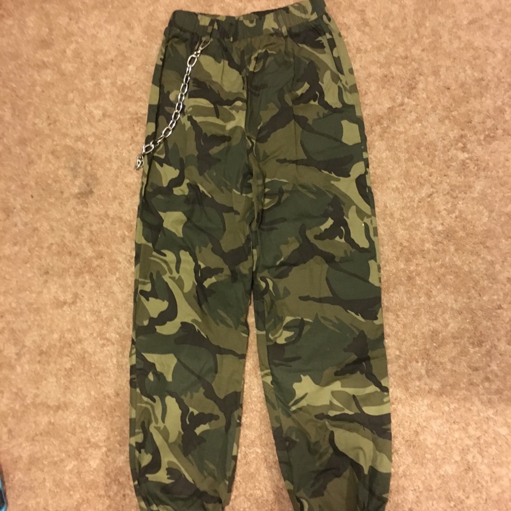 Camo pants